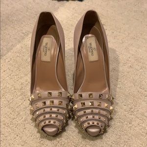 Valentino Rockstud size 37